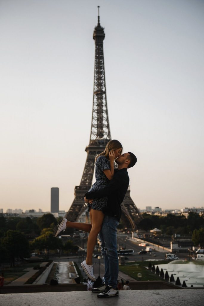 Trocadero square, the most iconic location for a photoshoot in Paris, photographer in Paris