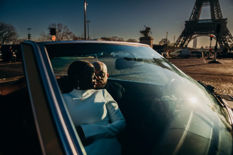 Couple fashion photoshoot in Paris with car rental